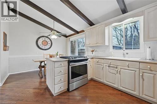 768 King Road, Burlington, ON - Indoor Photo Showing Kitchen