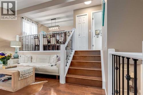 35 Woodstock Road Sw, Calgary, AB - Indoor Photo Showing Other Room