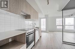 1712 - 395 BLOOR STREET E  Toronto, ON M4W 0B4
