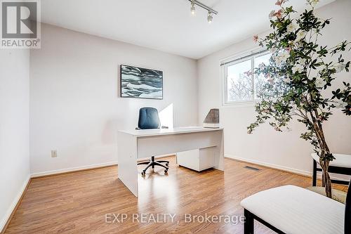 27 Pining Road, Markham, ON - Indoor Photo Showing Office