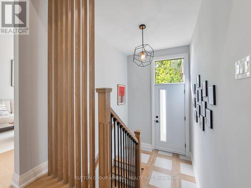 393 Paliser Crescent S, Richmond Hill, ON - Indoor Photo Showing Other Room