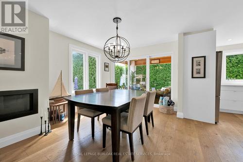 912 Boothman Avenue, Burlington, ON - Indoor Photo Showing Dining Room