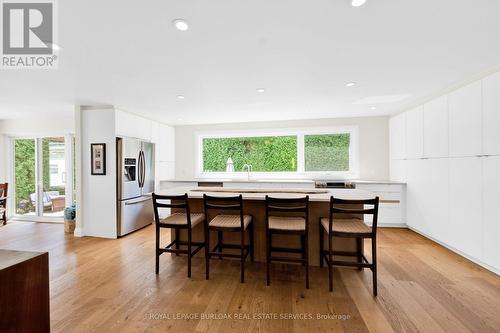 912 Boothman Avenue, Burlington, ON - Indoor