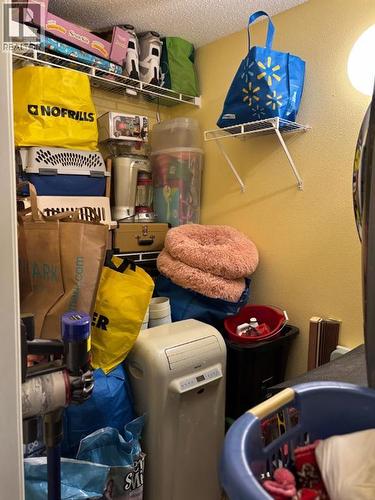 432, 1237 4 Avenue S, Lethbridge, AB - Indoor