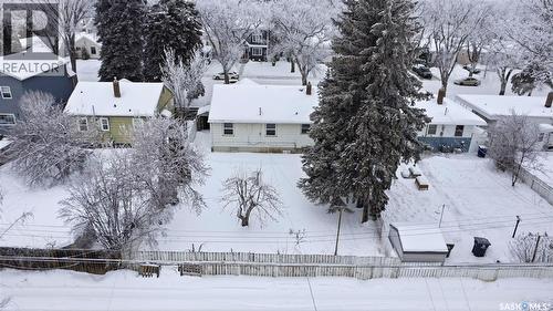 1128 4Th Street E, Saskatoon, SK - Outdoor
