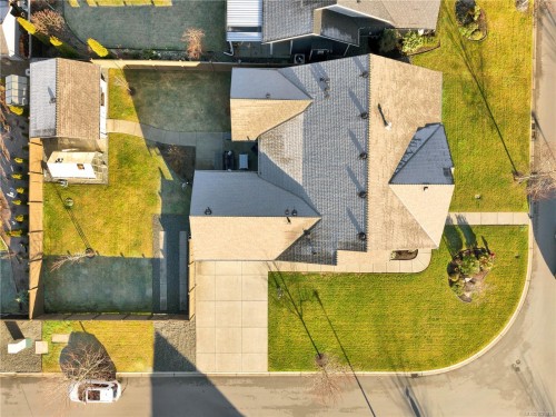 65 Nikola Rd, Campbell River, BC 