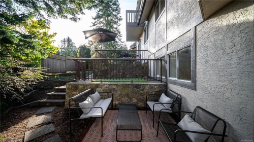 3855 Haro Rd, Saanich, BC 