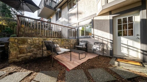 3855 Haro Rd, Saanich, BC 