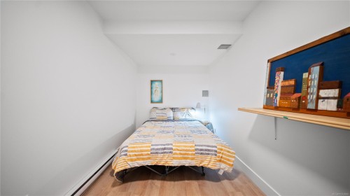 3855 Haro Rd, Saanich, BC 