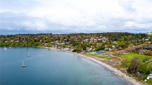 3855 Haro Rd, Saanich, BC 