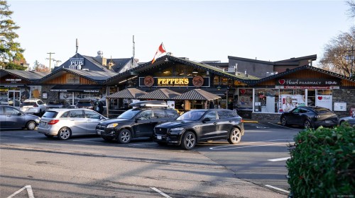 3855 Haro Rd, Saanich, BC 