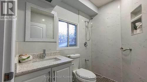1 Donaldson Drive, Brampton, ON - Indoor Photo Showing Bathroom