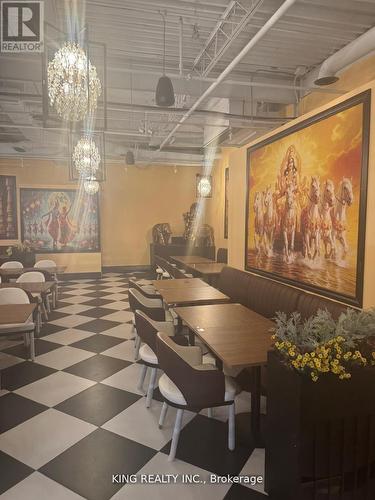 R170 - 2 County Crt Boulevard, Brampton, ON 