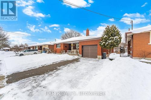 27 Palermo Crescent W, Guelph, ON - Outdoor