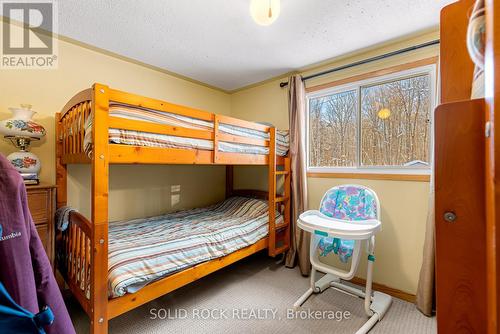14 Lower Lake Lane, Frontenac (Frontenac South), ON - Indoor Photo Showing Bedroom