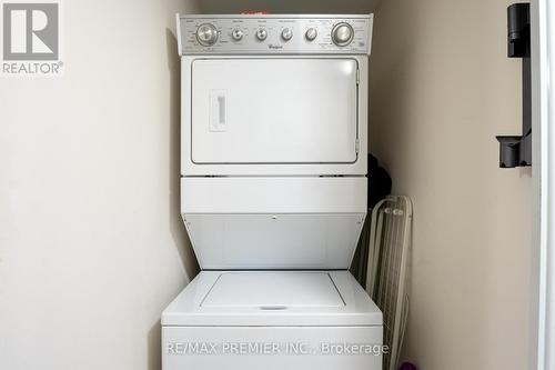 B02 - 26 Bruce Street, Vaughan, ON - Indoor Photo Showing Laundry Room