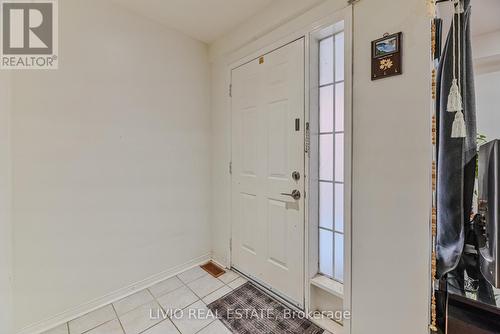 46 Weather Vane Lane, Brampton, ON - Indoor Photo Showing Other Room