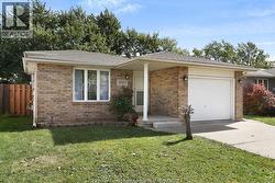 3812 DEVONWOOD AVENUE  Windsor, ON N8W 5R6