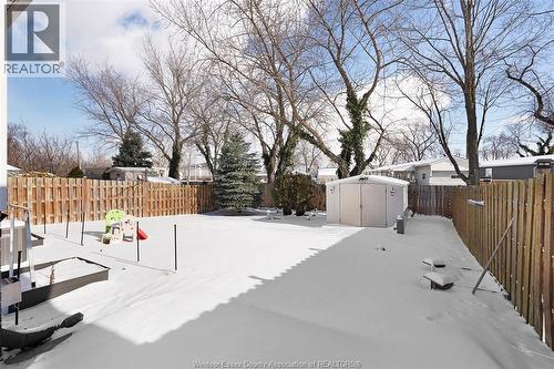 3812 Devonwood Avenue, Windsor, ON - Outdoor