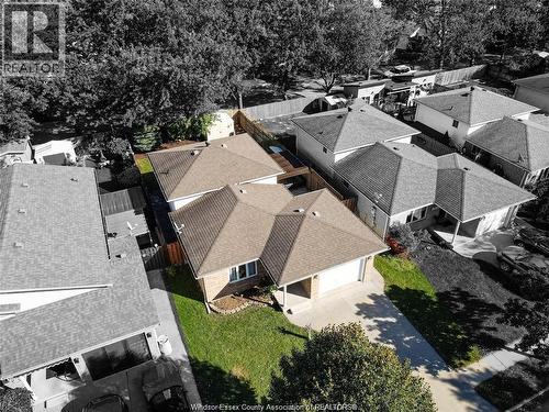 3812 Devonwood Avenue, Windsor, ON - Outdoor