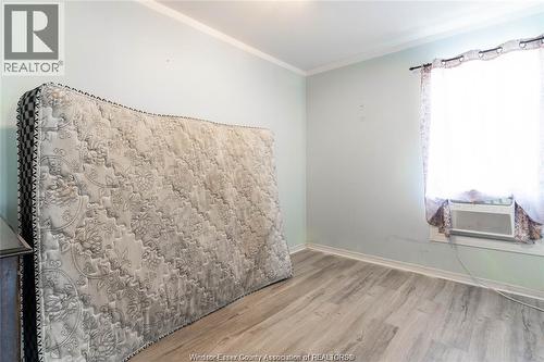 562 Dougall, Windsor, ON - Indoor Photo Showing Other Room