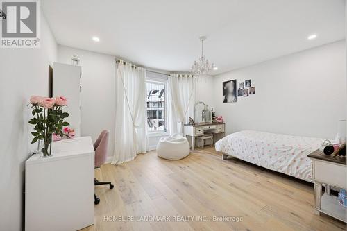 49 Pearson Avenue, Richmond Hill, ON - Indoor Photo Showing Bedroom