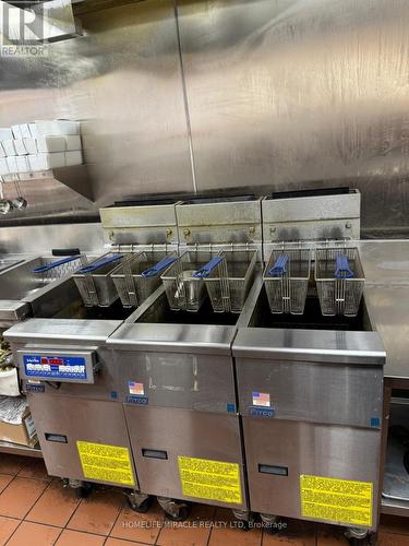 3017 New Street, Burlington, ON 