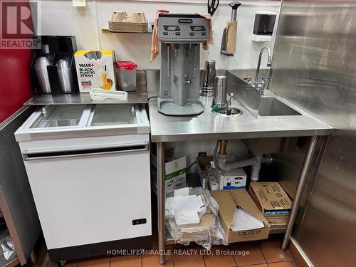 3017 New Street, Burlington, ON 