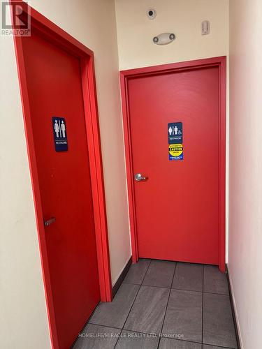 3017 New Street, Burlington, ON 