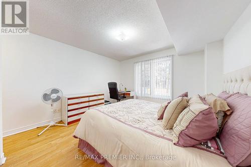 17 - 55 Cedarcroft Boulevard, Toronto, ON - Indoor Photo Showing Bedroom