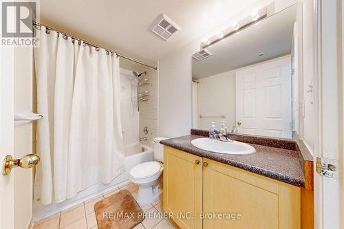 17 - 55 Cedarcroft Boulevard, Toronto, ON - Indoor Photo Showing Bathroom