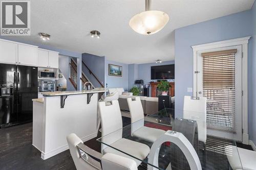 72 Rockyspring Circle Nw, Calgary, AB - Indoor Photo Showing Other Room