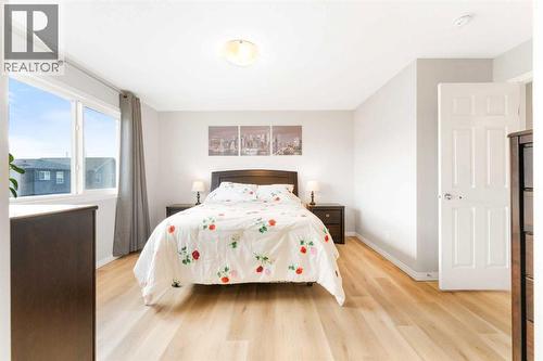 13 Walcrest Way Se, Calgary, AB - Indoor Photo Showing Bedroom