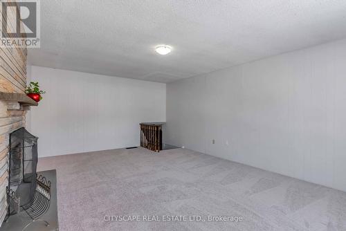 1210 Shagbark Crescent, Mississauga, ON - Indoor Photo Showing Other Room