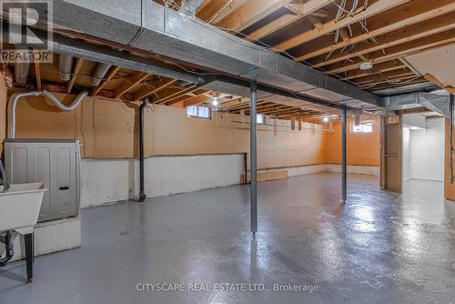 1210 Shagbark Crescent, Mississauga, ON - Indoor Photo Showing Basement