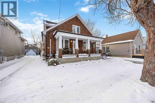 153 College Avenue North, Sarnia, ON - Outdoor