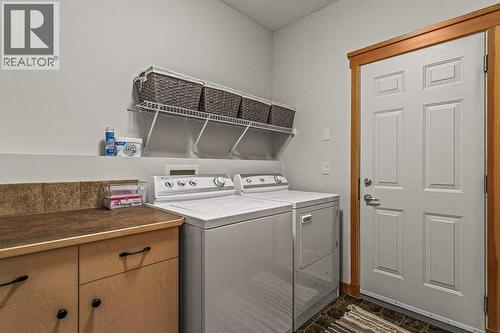 215 Miskow Close, Canmore, AB - Indoor Photo Showing Laundry Room