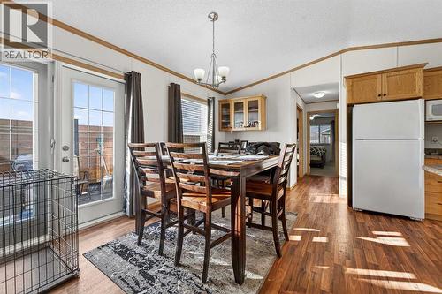 5004 Seasons Boulevard, Coaldale, AB - Indoor Photo Showing Dining Room