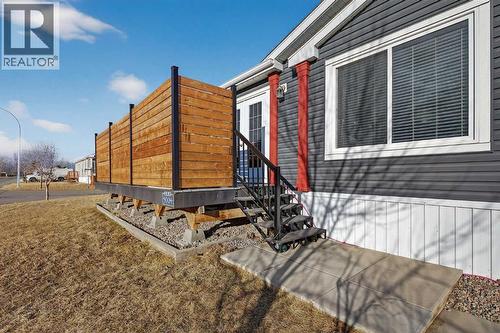 5004 Seasons Boulevard, Coaldale, AB - Outdoor