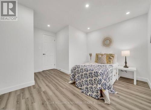239 Red Clover Court, Kitchener, ON - Indoor Photo Showing Bedroom