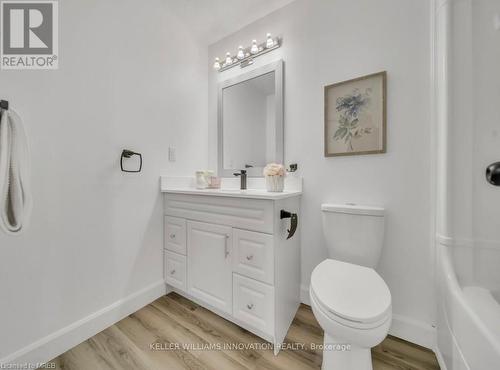 239 Red Clover Court, Kitchener, ON - Indoor Photo Showing Bathroom