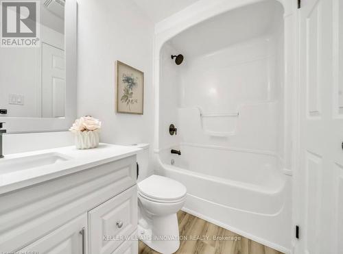 239 Red Clover Court, Kitchener, ON - Indoor Photo Showing Bathroom