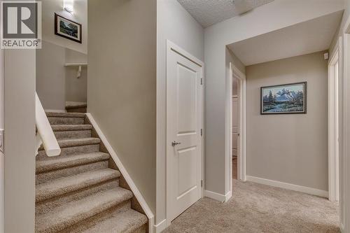 101 Cranarch Common Se, Calgary, AB - Indoor Photo Showing Other Room