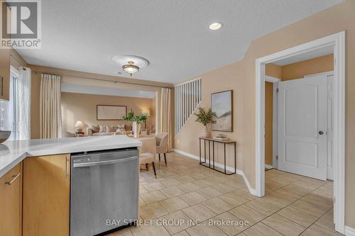 760 Guildwood Boulevard, London North, ON - Indoor Photo Showing Kitchen