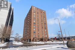 Central location close to amenities - 