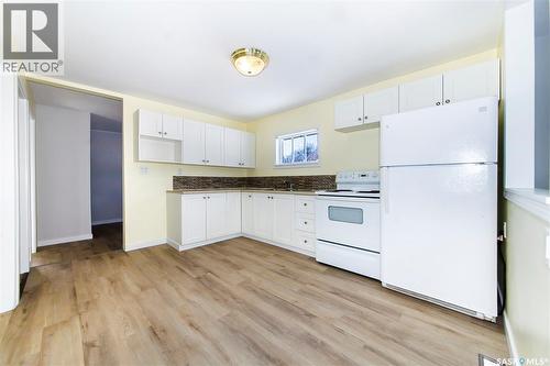 919 23Rd Street W, Saskatoon, SK - Indoor Photo Showing Kitchen