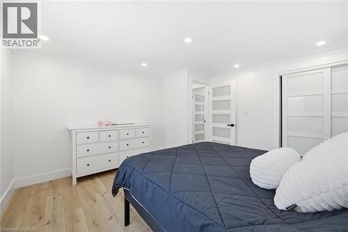 220 5Th Line, Caledonia, ON - Indoor Photo Showing Bedroom
