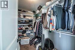 Walk In Closet - 