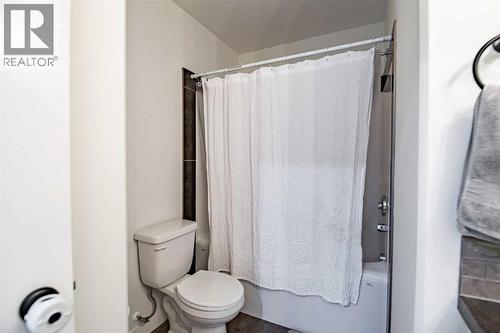 4pc Basement Bathroom - 53 Portway Close, Blackfalds, AB - Indoor Photo Showing Bathroom