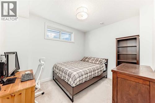 743 Shawnee Drive Sw, Calgary, AB - Indoor